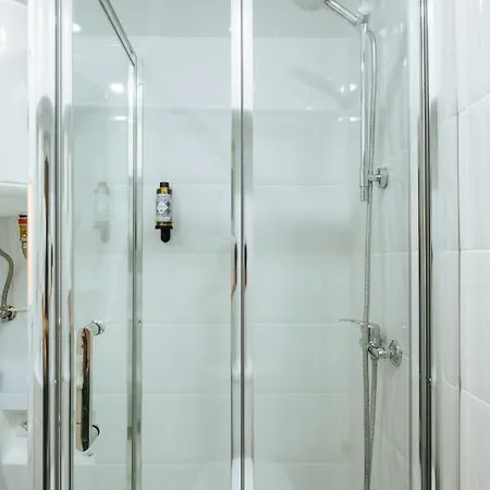 Διαμέρισμα Cozy & Small In The Center