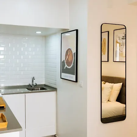 Cozy & Small In The Center * ליסבון